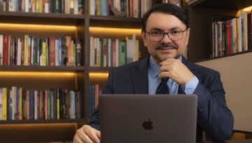 Colégio dos Jesuítas recebe especialistas renomados para discutir educação e saúde mental