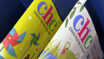 Biblioteca do Jesuítas amplia acervo com livros interativos, HQs e revistas